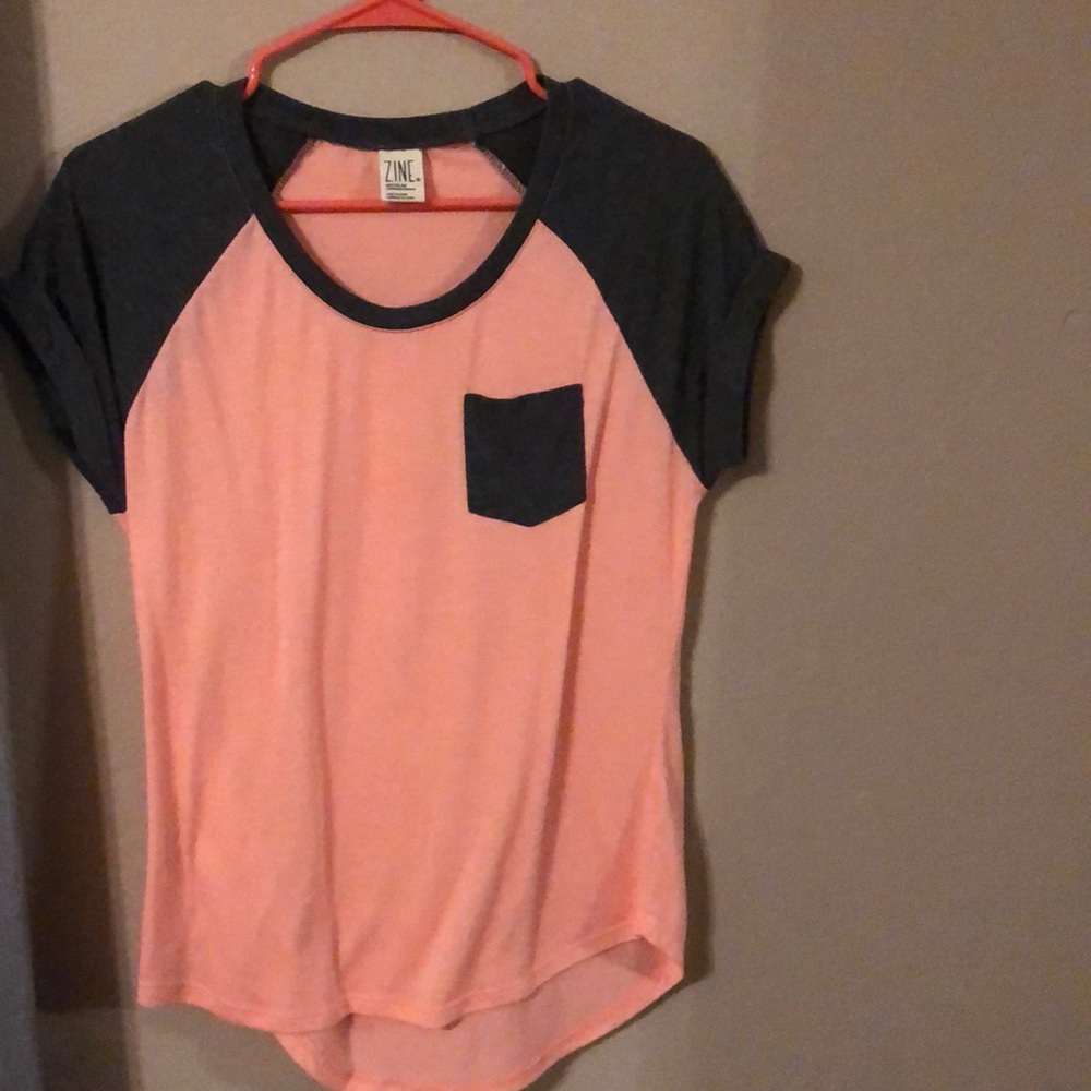Gray and Peach short sleeve T-shirt